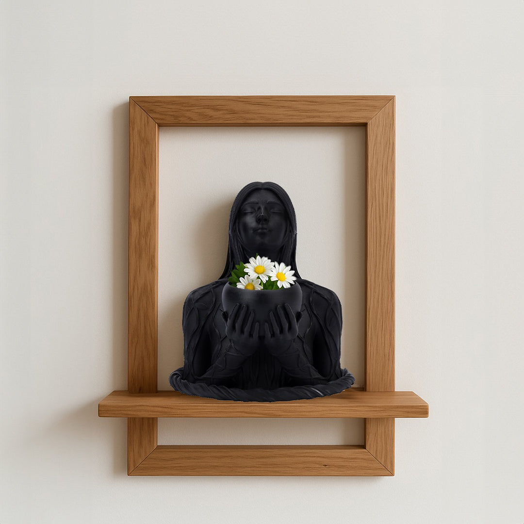 goddess lady plant pot